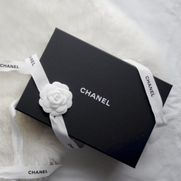 CHANEL Handbags - SOLD Chanel Wallet Box & Camellia
